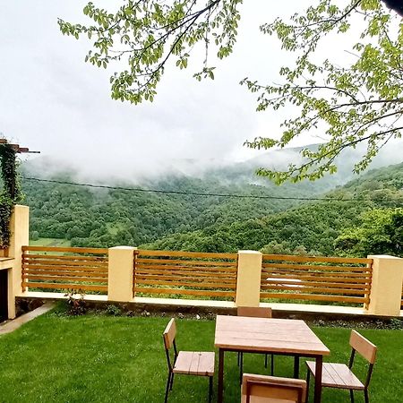 Dilivita Rest House Dilijan Exterior photo